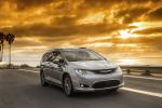 Chrysler Pacifica Limited 2016 года